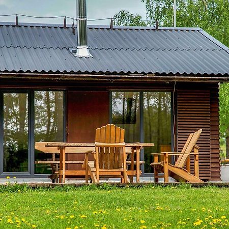 Ramybes Uostas Guest House Svedriske ภายนอก รูปภาพ