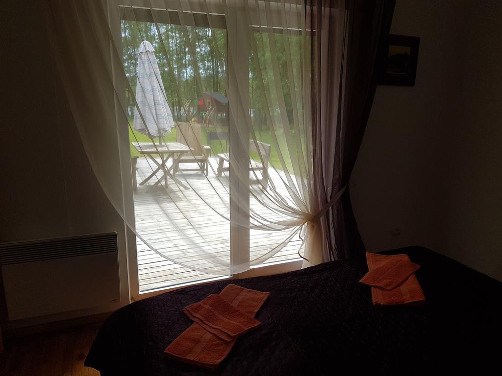 Ramybes Uostas Guest House Svedriske ภายนอก รูปภาพ