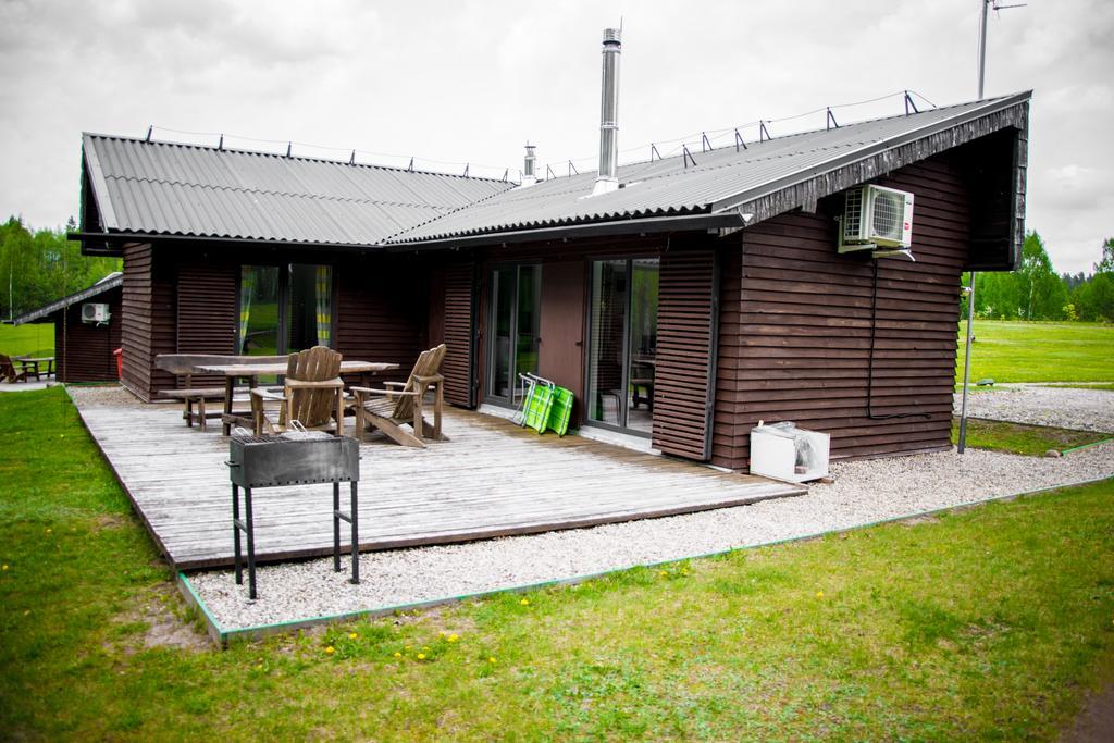 Ramybes Uostas Guest House Svedriske ภายนอก รูปภาพ